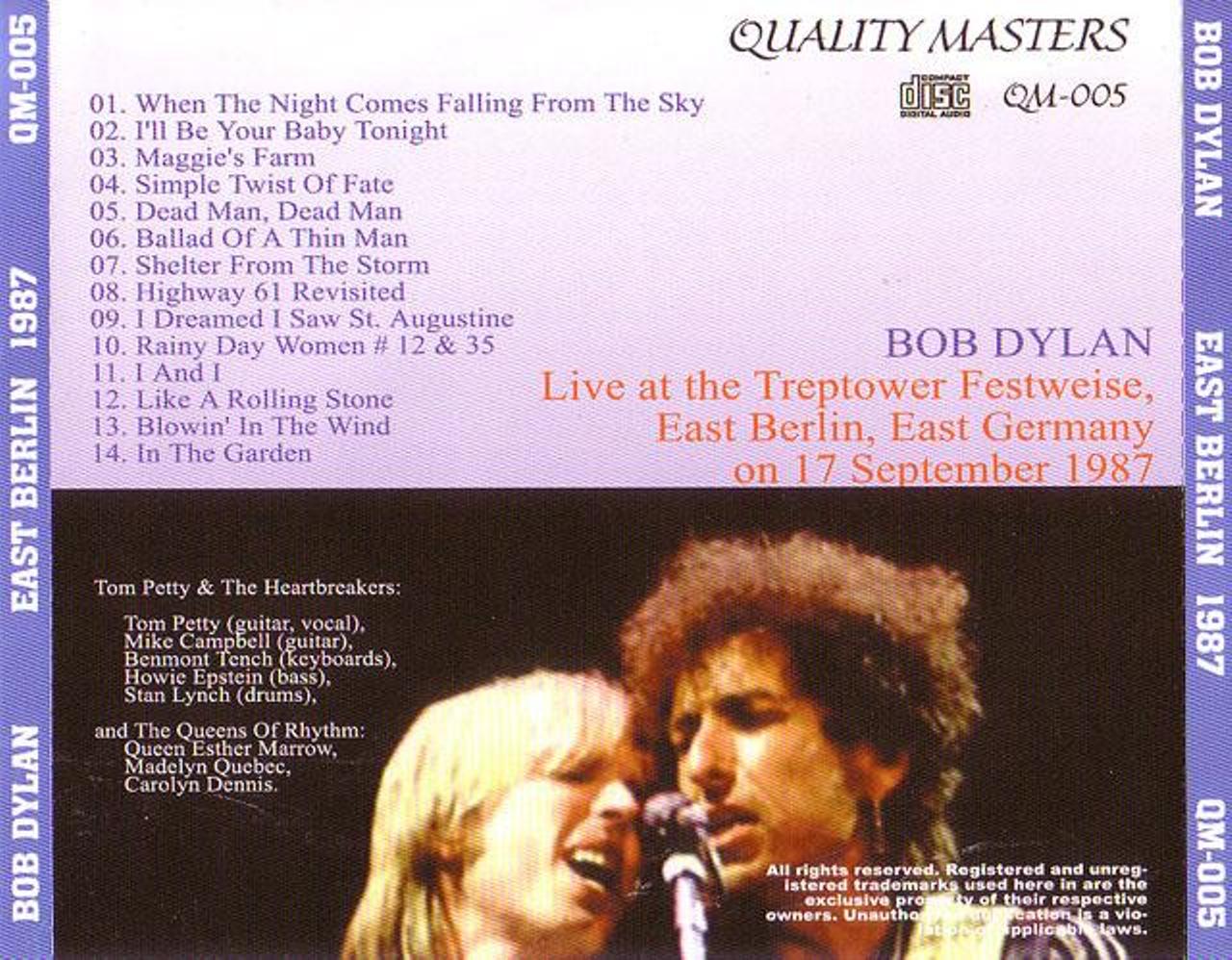 BobDylan1987-09-17TreptowerFestwieseEastBerlinGermany (2).jpg